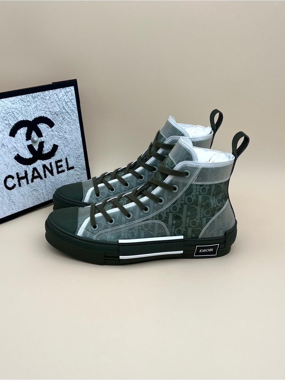 🚩steal Dior Men’s High-Top Sneakers in Olive Green